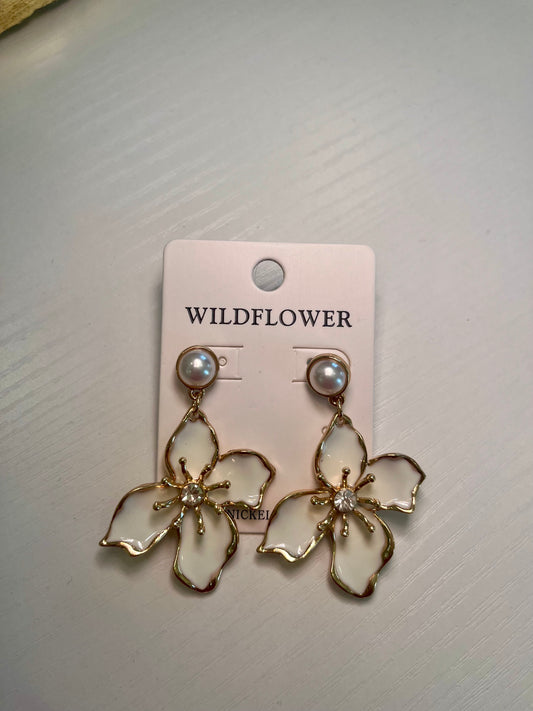 White Flower Stud Earrings