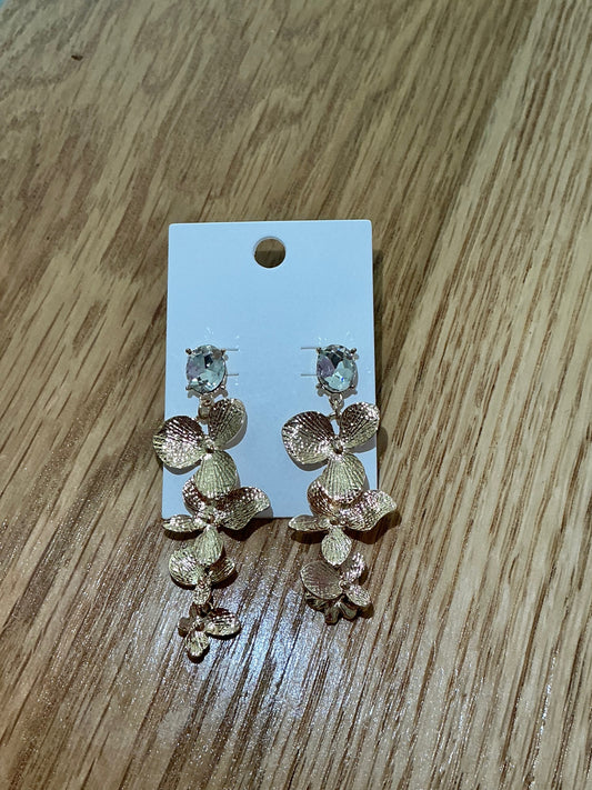 Gold Floral Dangling Earrings
