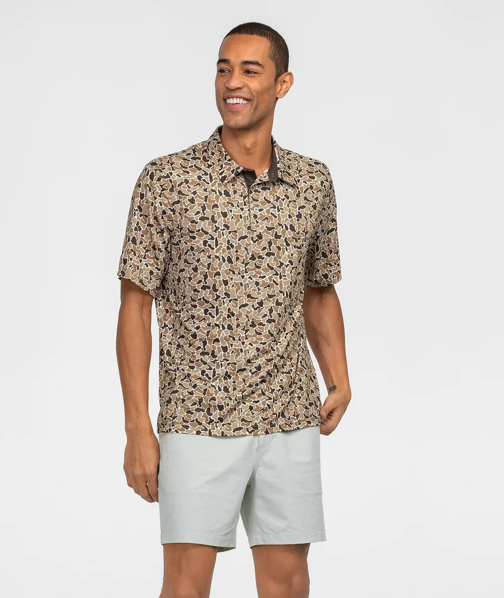 Hunters Hideaway Printed Polo | Ember Brown